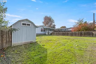 308 NW Civil Bend Ave, Winston, OR 97496 - Photo 44