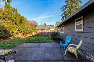 6633 SE Reedway St, Portland, OR 97206 - Photo 18