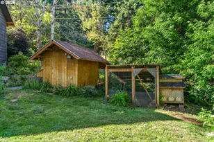 5086 Binns Hill Dr, Hood River, OR 97031 - Photo 6