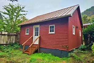 1463 Kendall St, Roseburg, OR 97471 - Photo 8