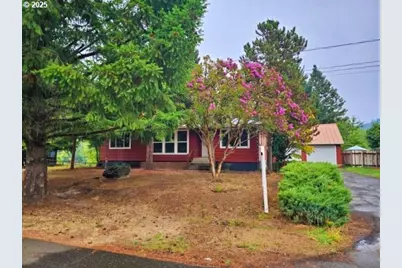 1463 Kendall St, Roseburg, OR 97471 - Photo 2