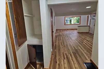 1463 Kendall St, Roseburg, OR 97471 - Photo 14