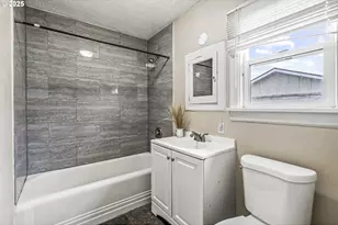 160 Maple St, Cathlamet, WA 98612 - Photo 12