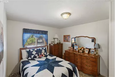 565 Shorepines Ave, Coos Bay, OR 97420 - Photo 18