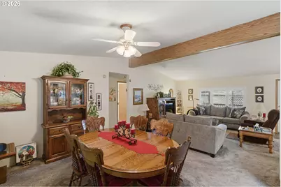 565 Shorepines Ave, Coos Bay, OR 97420 - Photo 14