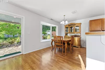 13045 SW Castlewood St, Beaverton, OR 97005 - Photo 10