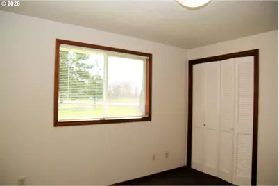 500 Hausman Ave, Brownsville, OR 97327 - Photo 8