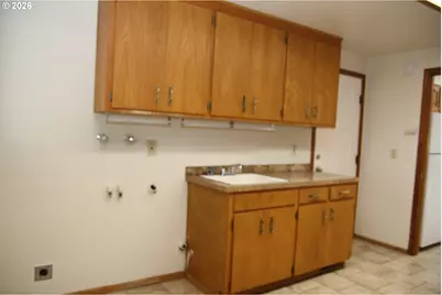500 Hausman Ave, Brownsville, OR 97327 - Photo 26
