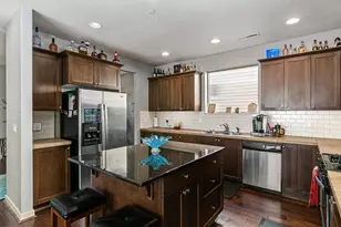 29082 SW Charlotte Ln, Wilsonville, OR 97070 - Photo 6