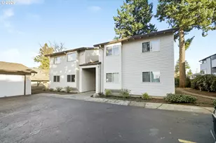 12516 SE Stark St, Portland, OR 97233 - Photo 44