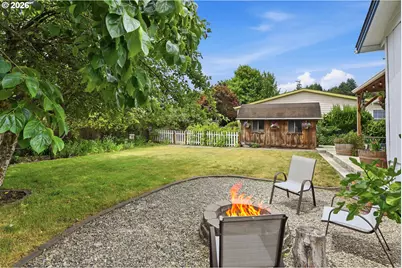 1277 W 14th St, Coquille, OR 97423 - Photo 20