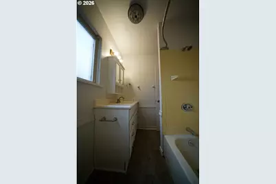 446 20th Ave, Longview, WA 98632 - Photo 8