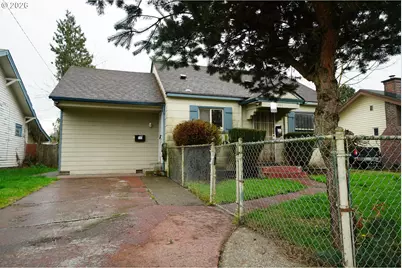 446 20th Ave, Longview, WA 98632 - Photo 2