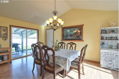 788 NW 13th Ave, Canby, OR 97013 - Photo 10