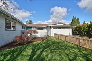 788 NW 13th Ave, Canby, OR 97013 - Photo 2