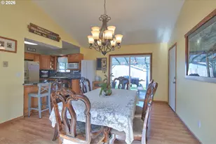 788 NW 13th Ave, Canby, OR 97013 - Photo 8