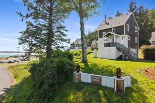 1980 Spyglass Ct, Tillamook, OR 97141 - Photo 32