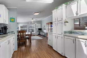 18485 SW Pacific Dr, Tualatin, OR 97062 - Photo 18