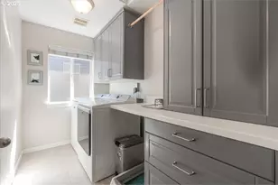 393 Stellers Eagle St NW, Salem, OR 97304 - Photo 38