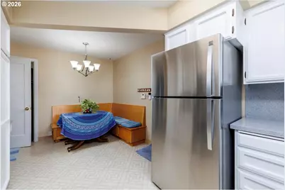 4718 N Amherst St, Portland, OR 97203 - Photo 10