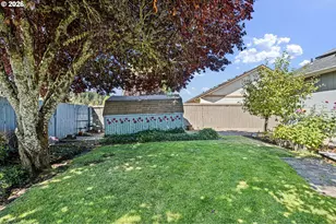 2077 Clark Ave, Cottage Grove, OR 97424 - Photo 42