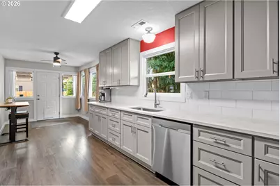 733 2nd St, Woodland, WA 98674 - Photo 14