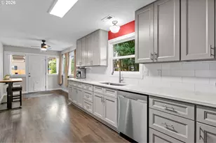 733 2nd St, Woodland, WA 98674 - Photo 14