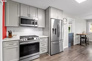 733 2nd St, Woodland, WA 98674 - Photo 12