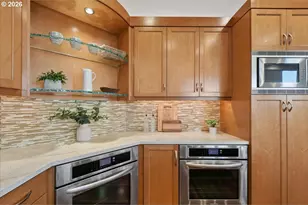 1937 NW Tivoli Ln, Portland, OR 97229 - Photo 14