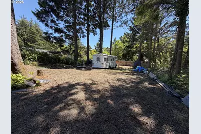 Wyoming St, Yachats, OR 97498 - Photo 4
