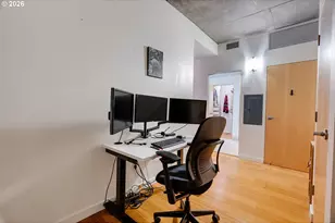 1234 SW 18th Ave, Portland, OR 97205 - Photo 6