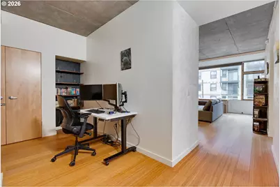 1234 SW 18th Ave #206, Portland, OR 97205 - Photo 4