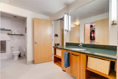 1234 SW 18th Ave #206, Portland, OR 97205 - Photo 20
