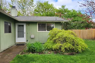 15714 SE 12th St, Vancouver, WA 98683 - Photo 2