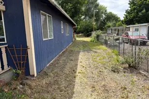 2708 N Cherry St, La Grande, OR 97850 - Photo 2