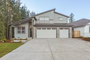 305 E Caribou Ct, La Center, WA 98629 - Photo 1