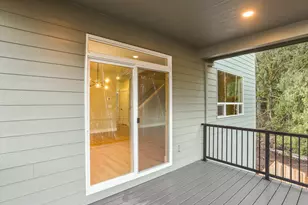 305 E Caribou Ct, La Center, WA 98629 - Photo 6