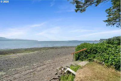8580 Bayfront Ln, Bay City, OR 97107 - Photo 40