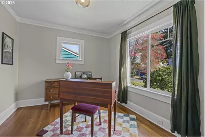 4557 NE 98th Ave, Portland, OR 97220 - Photo 16