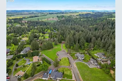 8732 Wildlife Ln, Salem, OR 97317 - Photo 6