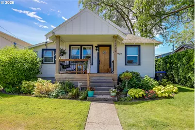 1222 E 8th St, The Dalles, OR 97058 - Photo 1