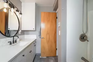 1222 E 8th St, The Dalles, OR 97058 - Photo 20