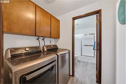 8630 Bewley St, Bay City, OR 97107 - Photo 10