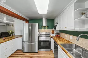 295 10th St, Lyons, OR 97358 - Photo 14