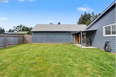 295 10th St, Lyons, OR 97358 - Photo 34