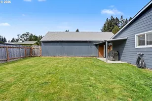 295 10th St, Lyons, OR 97358 - Photo 34