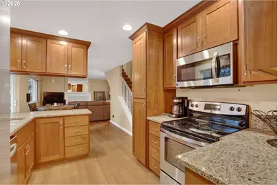 1548 SW Northstar Loop, Troutdale, OR 97060 - Photo 10