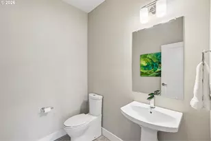 567 SW Chinook Terrace, Portland, OR 97225 - Photo 16