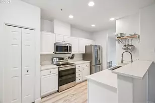 14110 SW Barrows Rd, Portland, OR 97223 - Photo 16