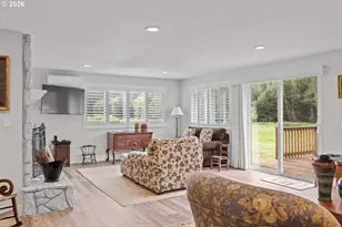 99554 Lone Pine Ln, Myrtle Point, OR 97458 - Photo 10